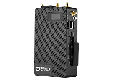 5G單兵圖傳(三卡疊加) 具備三個SIM卡槽，同時支持一個5G網絡和兩個4G網絡